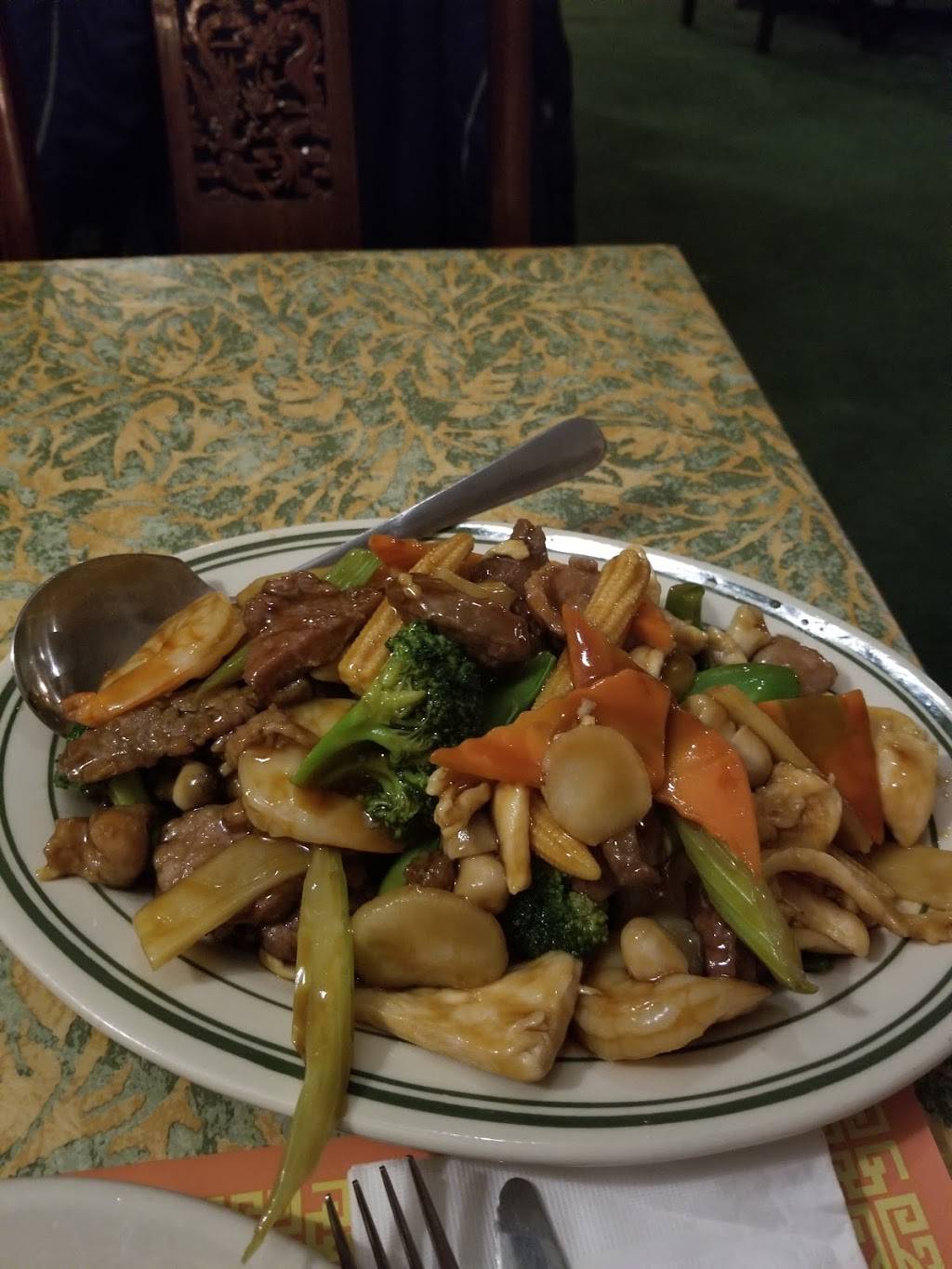 Cheoy Lees | restaurant | 45 Sterling St, West Boylston, MA 01583, USA | 5088353663 OR +1 508-835-3663