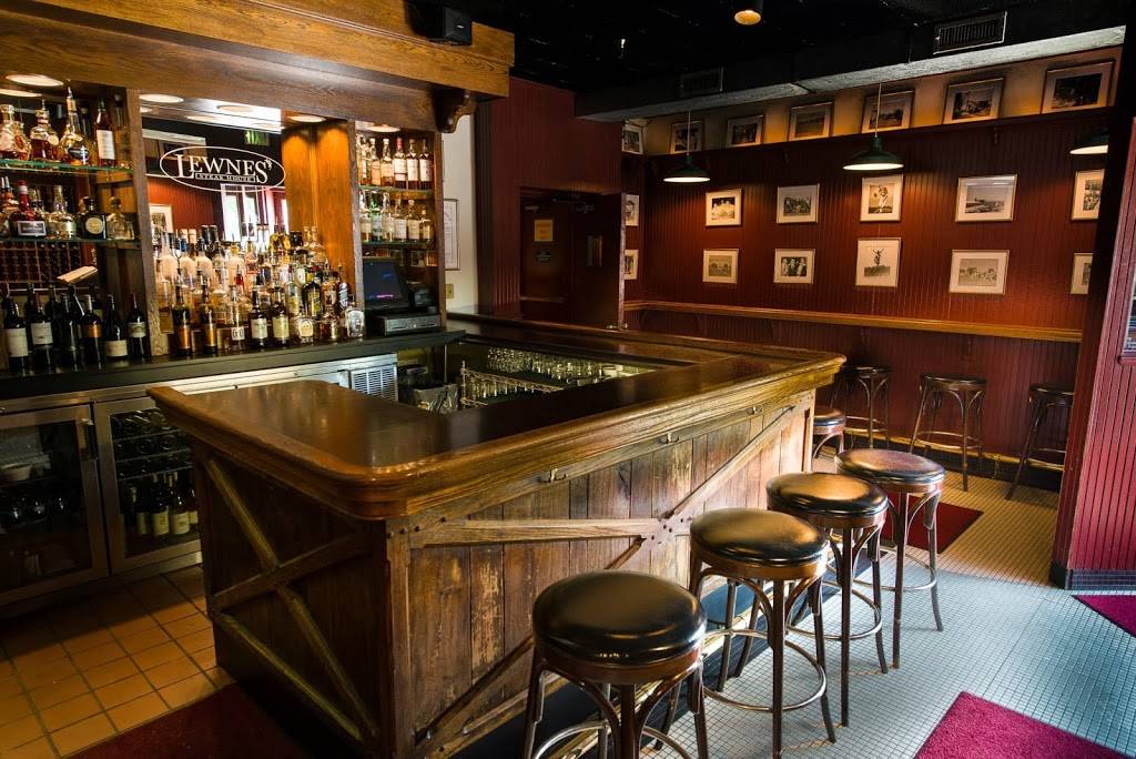 Lewnes Steakhouse | restaurant | 401 Fourth St, Annapolis, MD 21403, USA | 4102631617 OR +1 410-263-1617