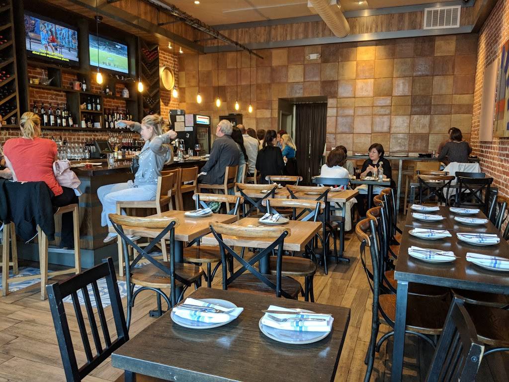 La Marcha Tapas Bar | restaurant | 2026 San Pablo Ave, Berkeley, CA 94702, USA | 5106479525 OR +1 510-647-9525