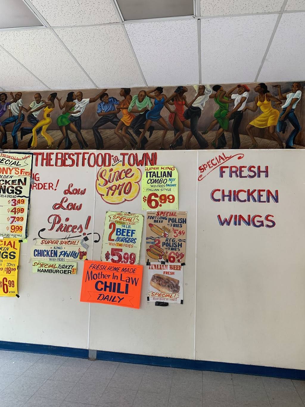 Tonys Carryouts | restaurant | 101 E 47th St, Chicago, IL 60653, USA | 7732855235 OR +1 773-285-5235