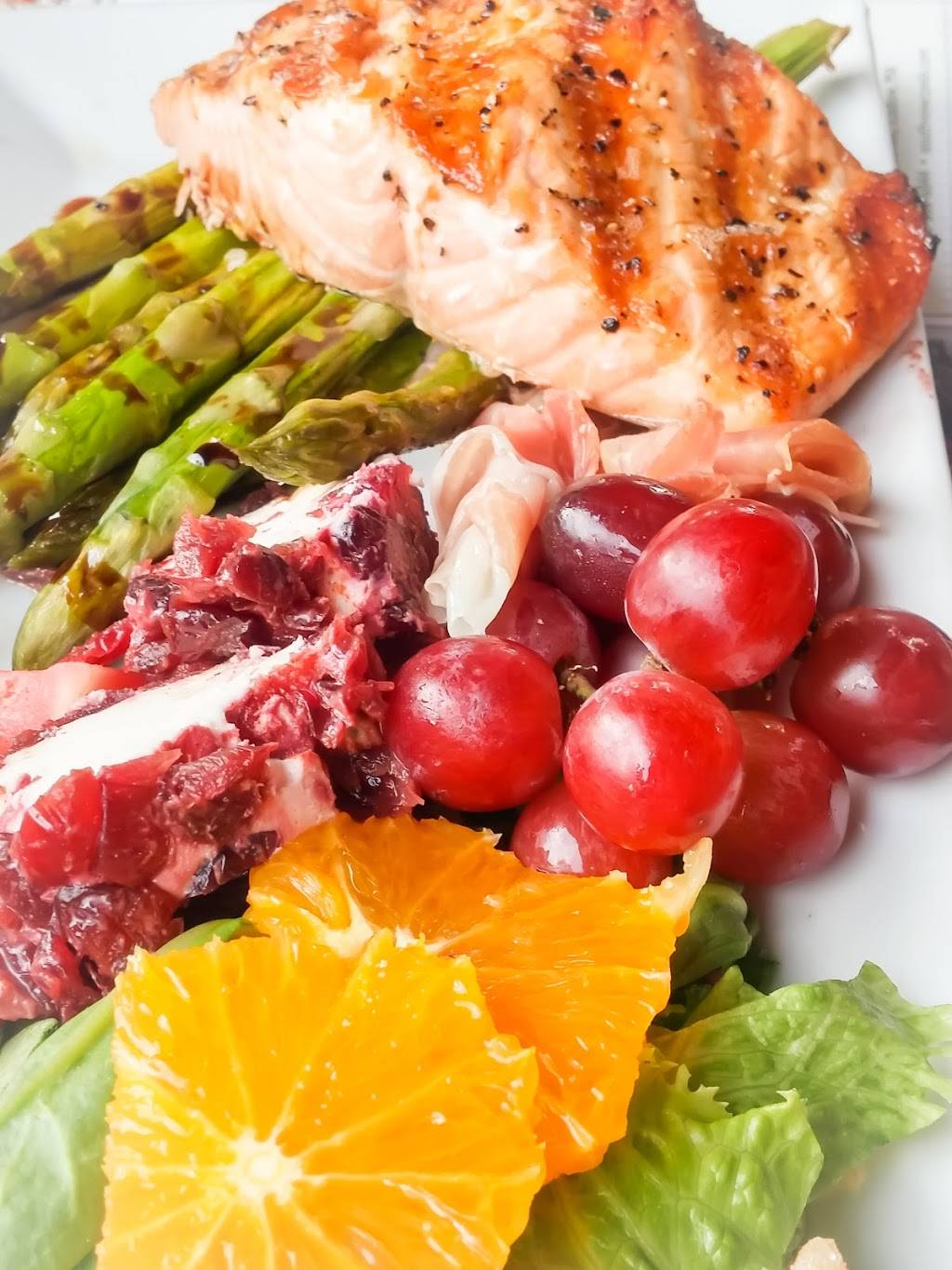 Villa Rose Restaurant & Lounge | night club | 1428 Center St, Ludlow, MA 01056, USA | 4135476667 OR +1 413-547-6667