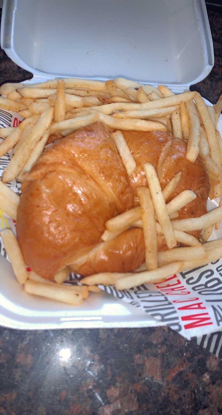 The Licking Chicago Express South Side | restaurant | 8827 S Stony Island Ave, Chicago, IL 60617, USA | 7735307522 OR +1 773-530-7522