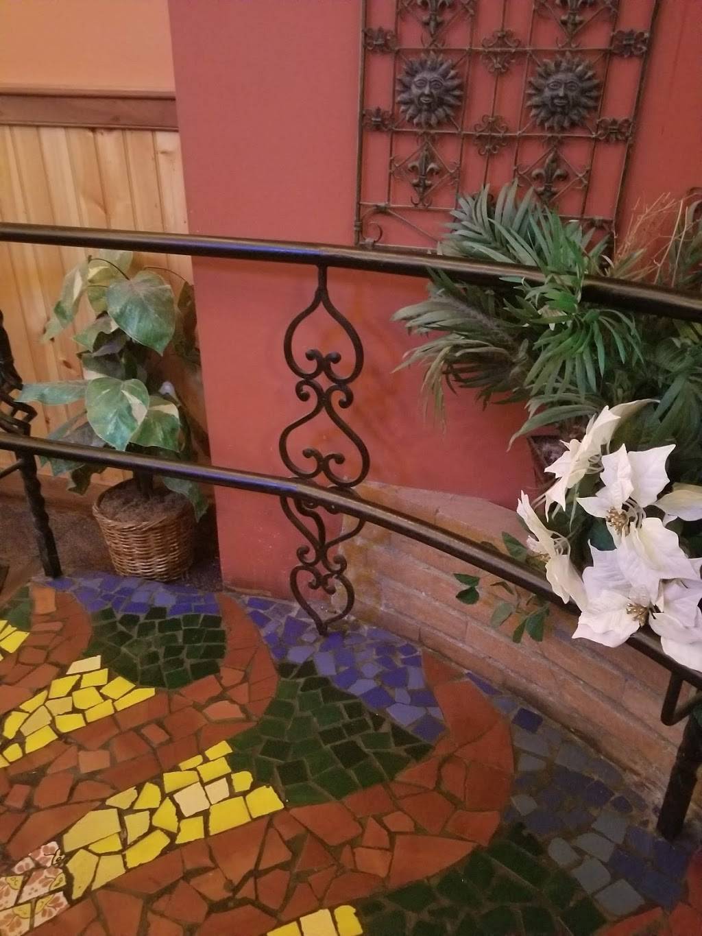 Jalapeños | restaurant | 86 Main St, Gloucester, MA 01930, USA | 9782838228 OR +1 978-283-8228