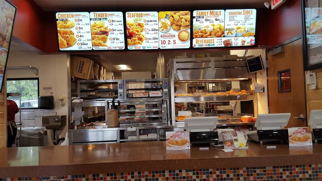 Popeyes Louisiana Kitchen | restaurant | 3430 E Artesia Blvd, Long Beach, CA 90805, USA | 5626062585 OR +1 562-606-2585