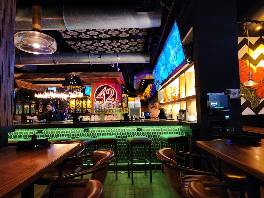 Tap 42 Craft Kitchen & Bar - Doral | restaurant | 3535 NW 83rd Ave, Doral, FL 33122, USA | 7865028253 OR +1 786-502-8253