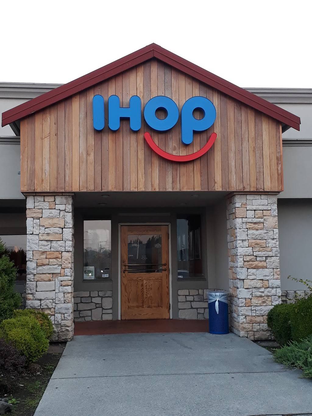 IHOP | restaurant | 610 Rainier Ave S, Renton, WA 98057, USA | 4252288697 OR +1 425-228-8697