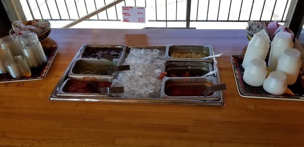 Taco Inn | restaurant | 4039 S 48th St, Lincoln, NE 68506, USA | 4024831416 OR +1 402-483-1416