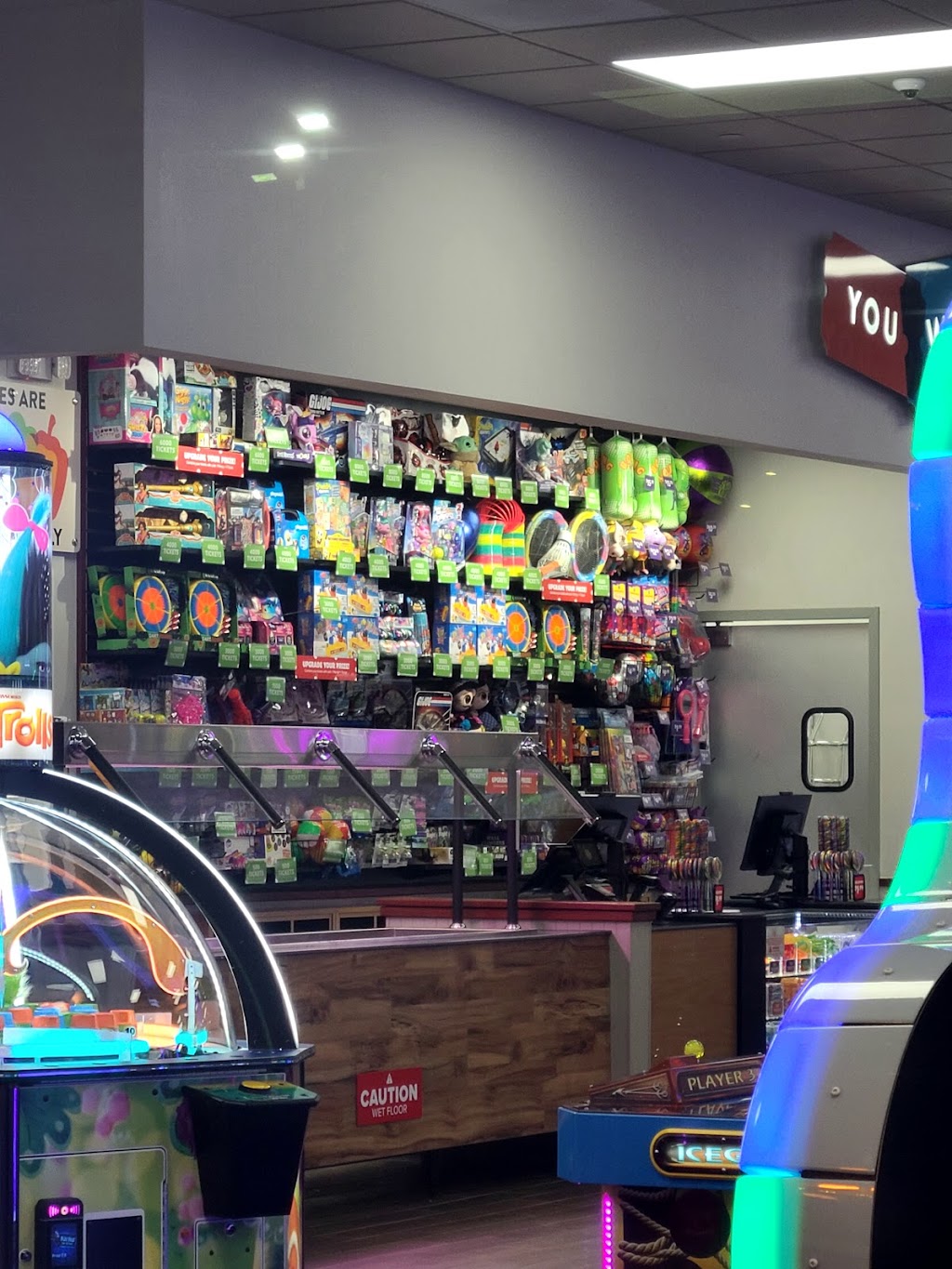 Chuck E. Cheese | restaurant | 1703-A Central Park Ave, Yonkers, NY 10710, USA | 9142026970 OR +1 914-202-6970