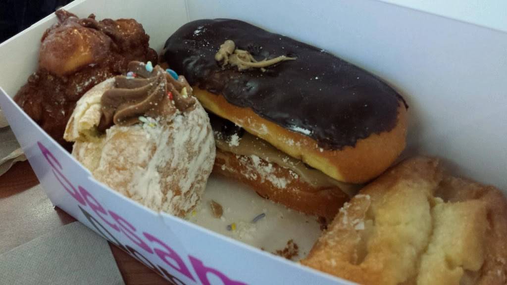 Sesame Donuts | bakery | 6990 SW Beaverton Hillsdale Hwy, Portland, OR 97225, USA | 5032978175 OR +1 503-297-8175