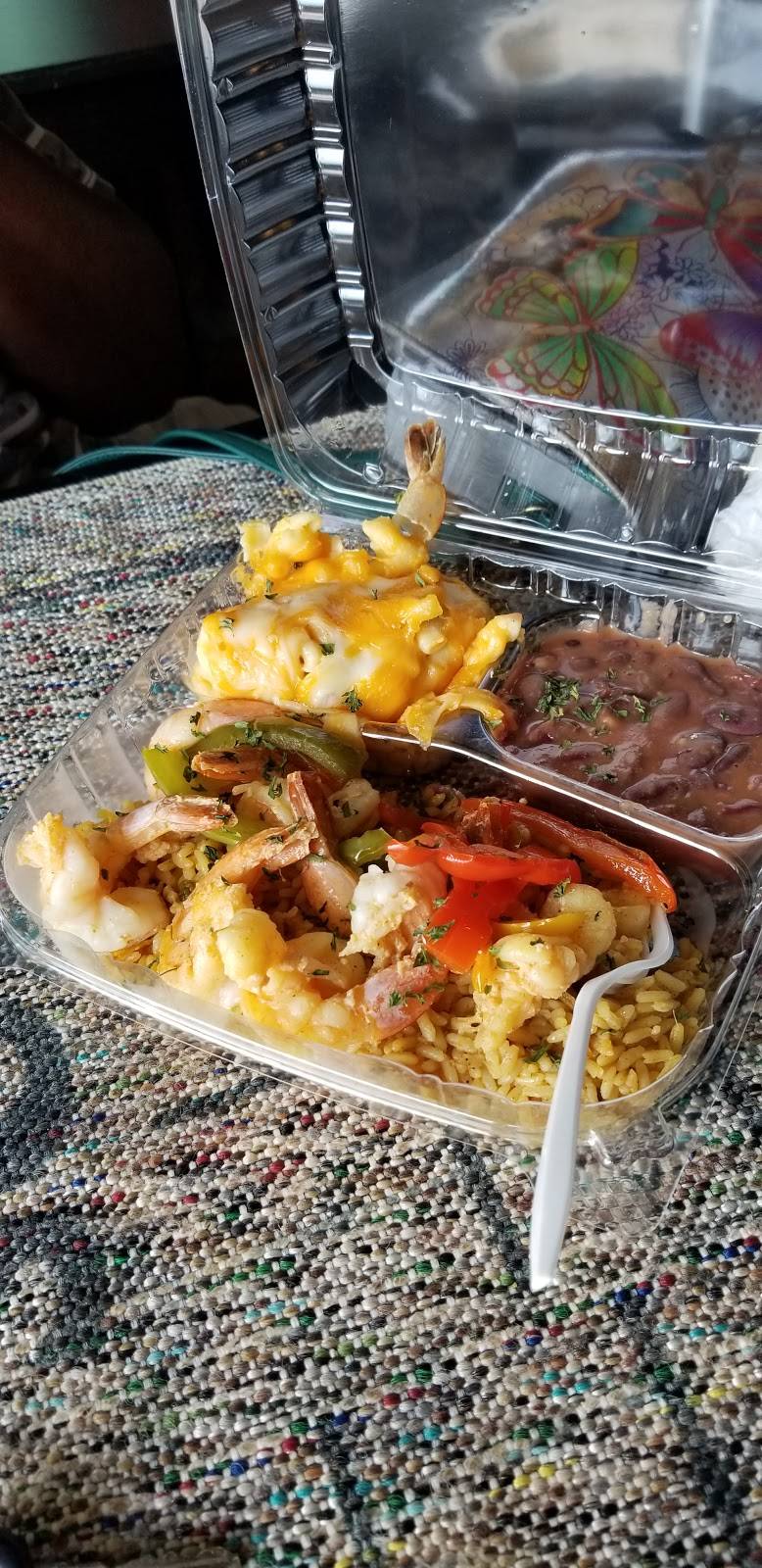 SHUCKIN AND JIVIN | restaurant | 4759 NW 167th St, Carol City, FL 33055, USA | 3059744751 OR +1 305-974-4751