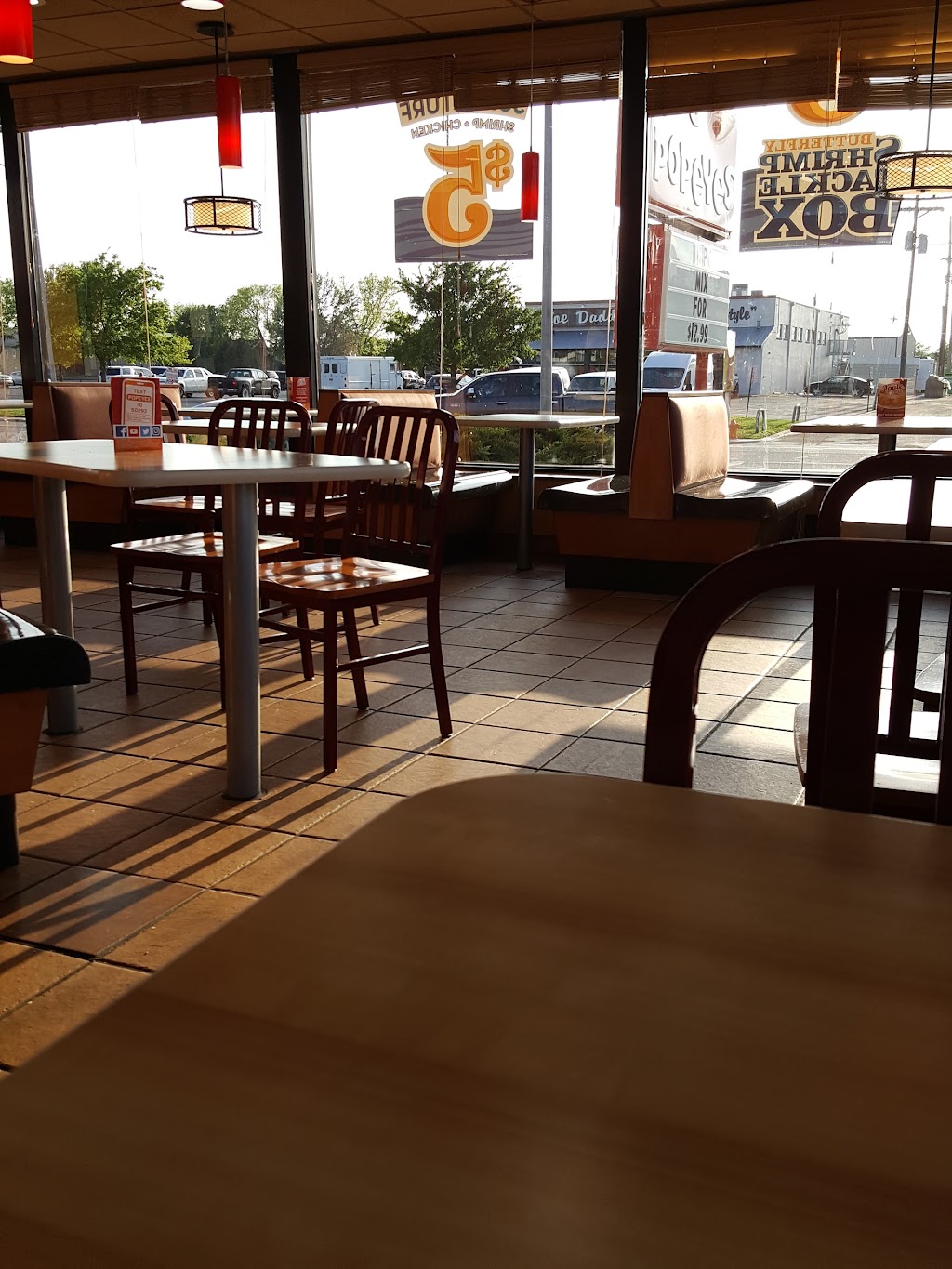 Popeyes Louisiana Kitchen | restaurant | 2201 Paramount Blvd, Amarillo, TX 79109, USA | 8063580049 OR +1 806-358-0049