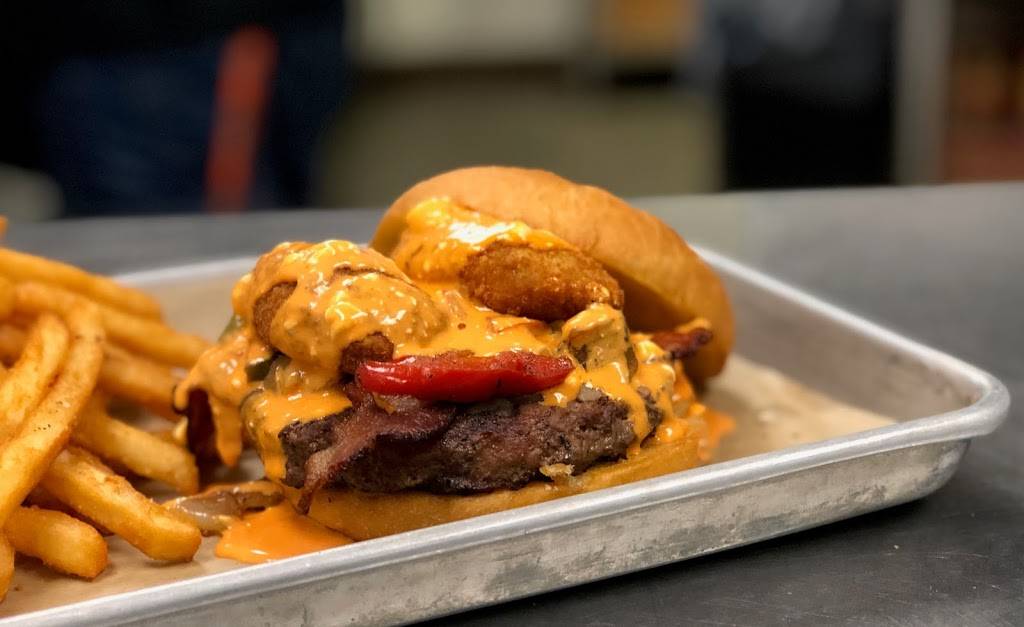 Village Brewhouse | restaurant | 1200 W Retta Esplanade, Punta Gorda, FL 33950, USA | 9416218329 OR +1 941-621-8329