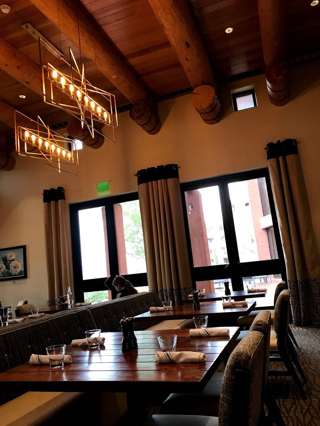 KoSin Restaurant | restaurant | 5594 W Wild Horse Pass Blvd, Chandler, AZ 85226, USA | 6022250100 OR +1 602-225-0100