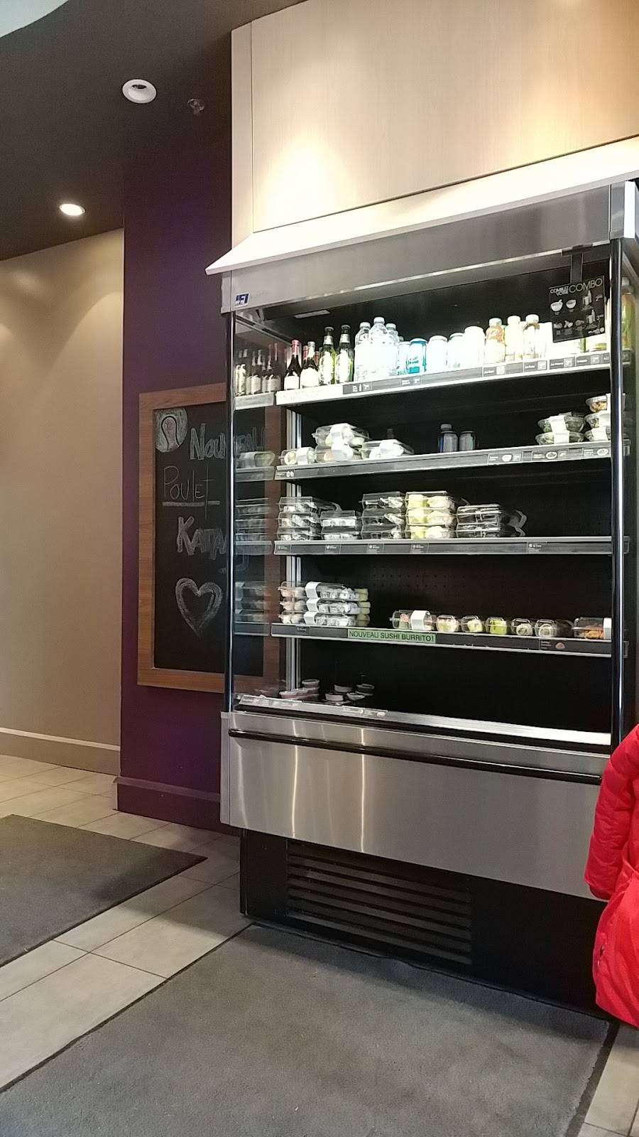 Sushi Shop | restaurant | 3750 Boulevard des Forges, Trois-Rivières, QC G8Y 4R2, Canada | 8193780808 OR +1 819-378-0808