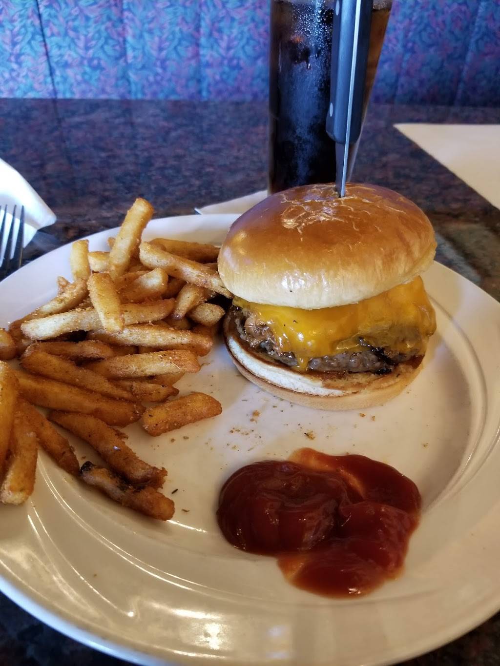 Bison Burger | restaurant | 22 South St, Hopkinton, MA 01748, USA | 5084355100 OR +1 508-435-5100
