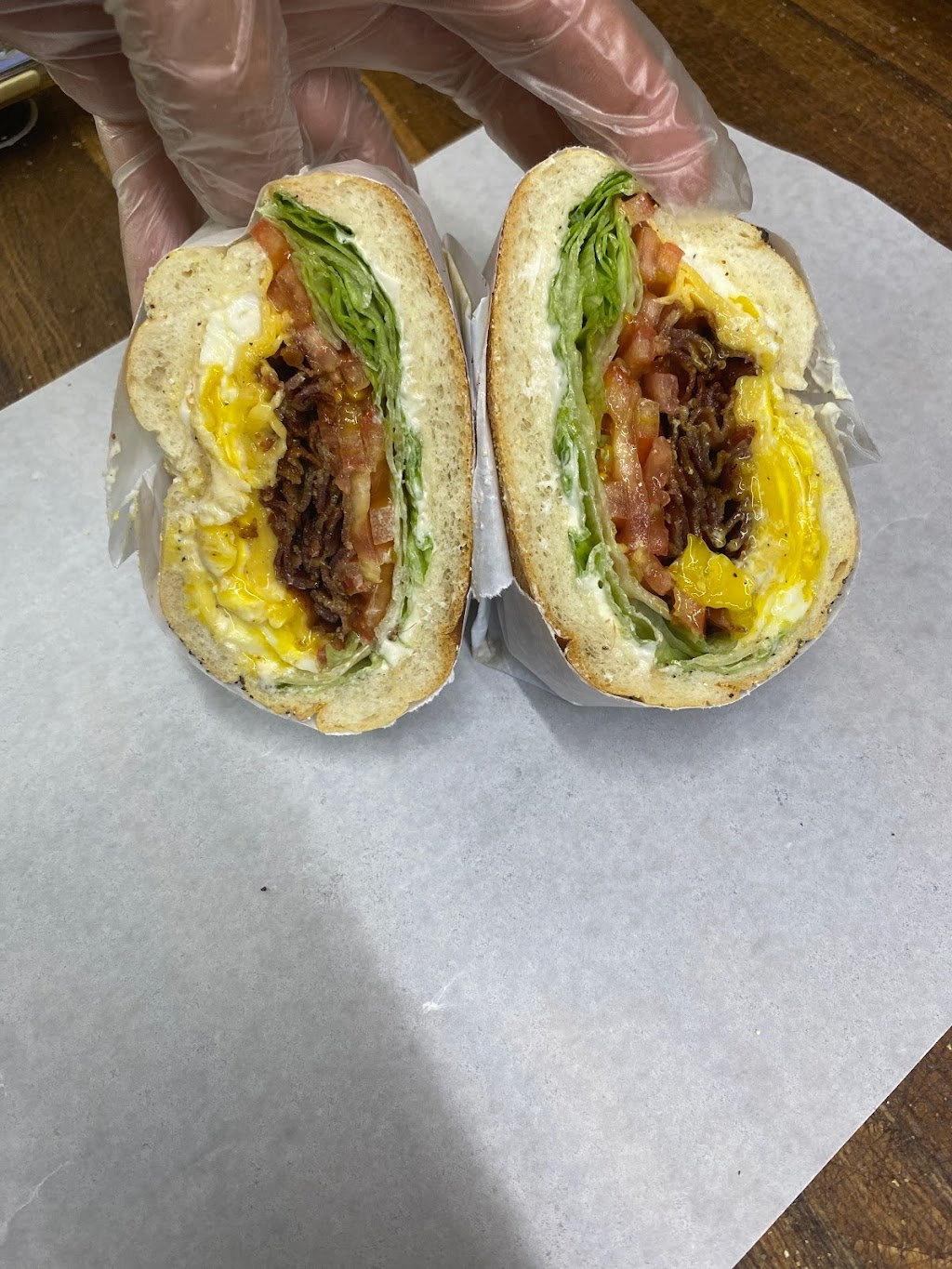 Bright Bay | restaurant | 180 Howells Rd, Bay Shore, NY 11706, USA | 6316652386 OR +1 631-665-2386