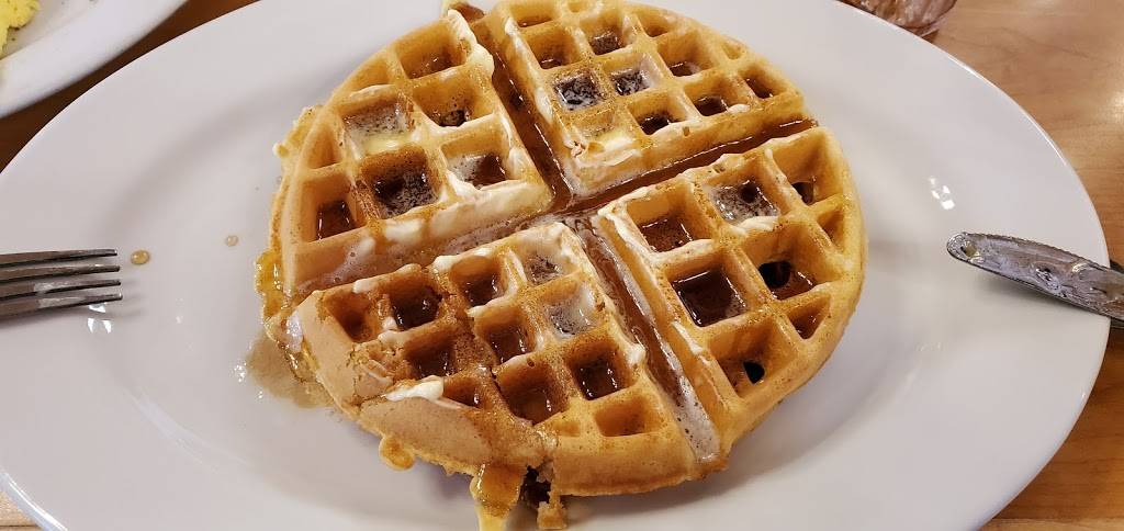 Elmers Restaurant (Parkrose, Portland, OR) | restaurant | 10001 NE Sandy Blvd, Portland, OR 97220, USA | 5032562150 OR +1 503-256-2150