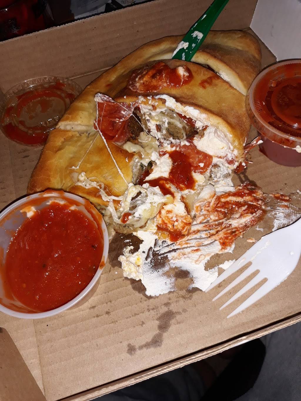 Captain Tonys Pizza & Pasta Emporium | restaurant | 385 Winton Rd N, Rochester, NY 14610, USA | 5854828430 OR +1 585-482-8430