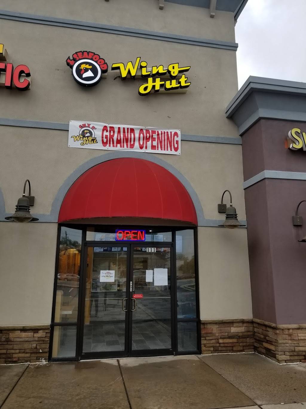 Wing Hut Morrow | restaurant | 6681 Jonesboro Rd Suite 111, Morrow, GA 30260, USA | 7707035700 OR +1 770-703-5700