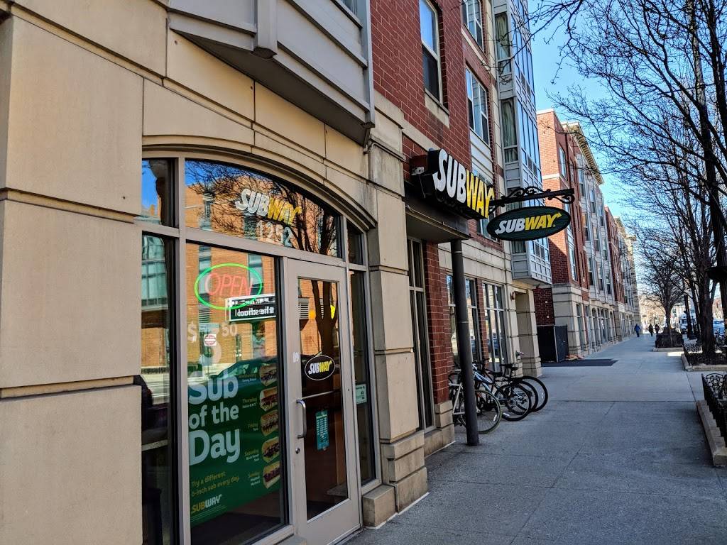 Subway Restaurants | restaurant | 1252 S Halsted St, Chicago, IL 60607, USA | 3122260600 OR +1 312-226-0600