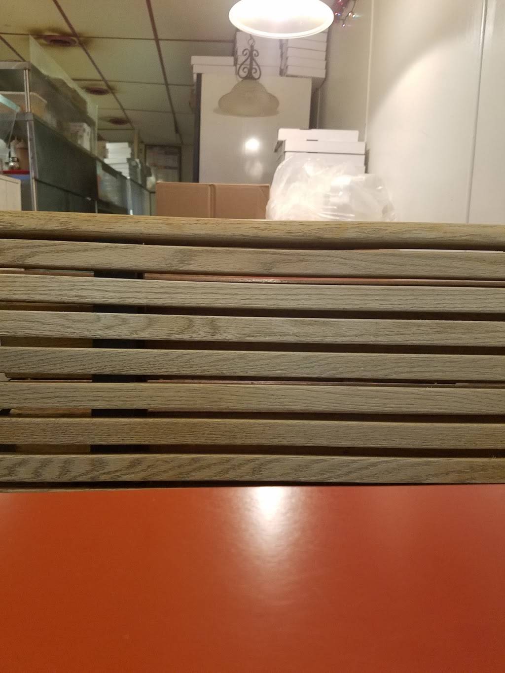 Concettas Pizza | restaurant | 4625 Princeton Ave, Philadelphia, PA 19135, USA | 2153389200 OR +1 215-338-9200