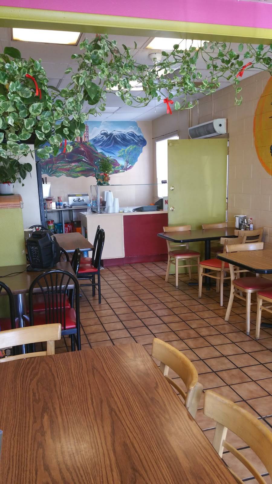 La Peñita Restaurant | restaurant | 10553 San Fernando Rd, Pacoima, CA 91331, USA | 8188909706 OR +1 818-890-9706