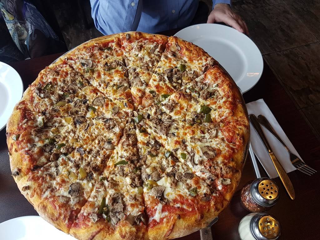 Bolton Pizza Panini | restaurant | 12599 Hwy 50 #1, Bolton, ON L7E 1M4, Canada | 9058578325 OR +1 905-857-8325