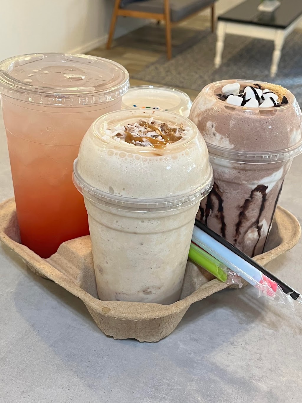 The Corner Spot | restaurant | 2864 Ray Lawyer Dr Unit 108, Placerville, CA 95667, USA | 5303242482 OR +1 530-324-2482