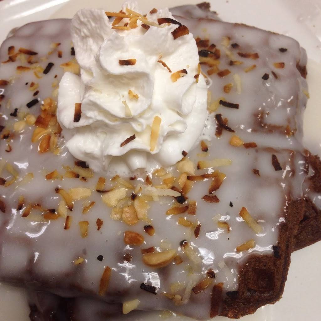 KIAWE Island Bistro | restaurant | 212 NE 164th Ave #12, Vancouver, WA 98684, USA | 3602545544 OR +1 360-254-5544