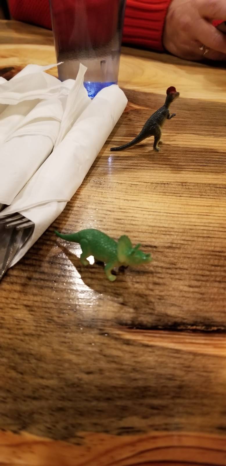 Jurassic | restaurant | 6036 SE Division St, Portland, OR 97206, USA | 9718655996 OR +1 971-865-5996