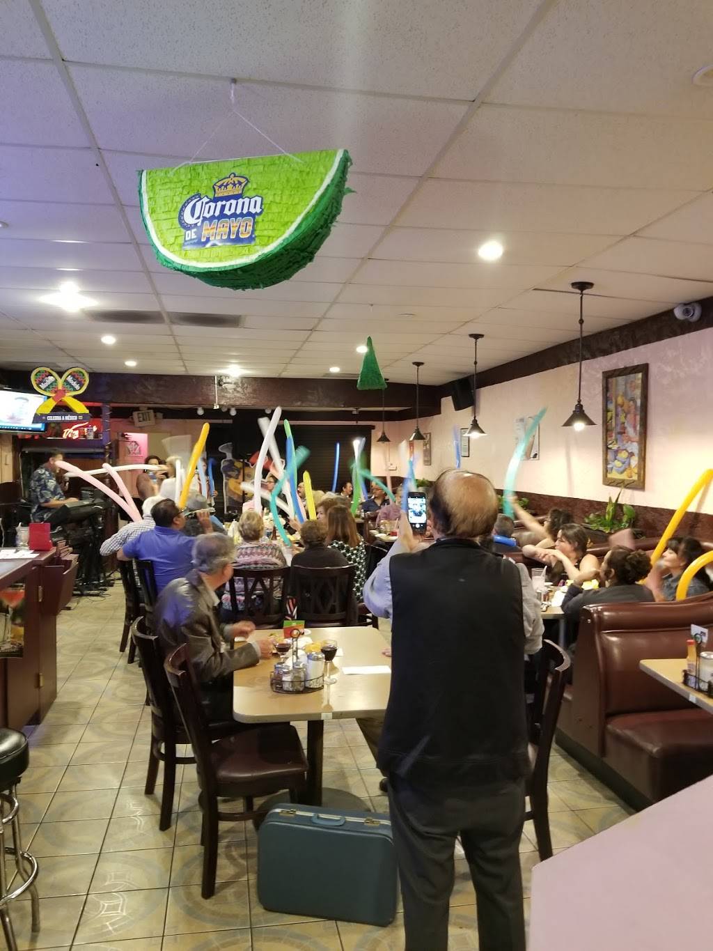 Atlantic Mexican & Seafood Restaurant | restaurant | 630 S Atlantic Blvd, Los Angeles, CA 90022, USA | 3239810240 OR +1 323-981-0240