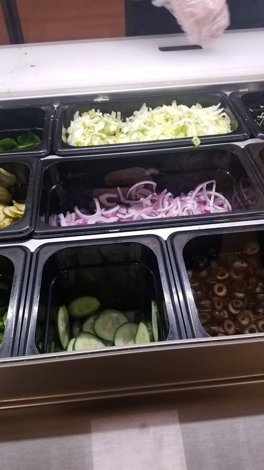 Subway | restaurant | 7586 B Dr N, Battle Creek, MI 49014, USA | 2699791668 OR +1 269-979-1668