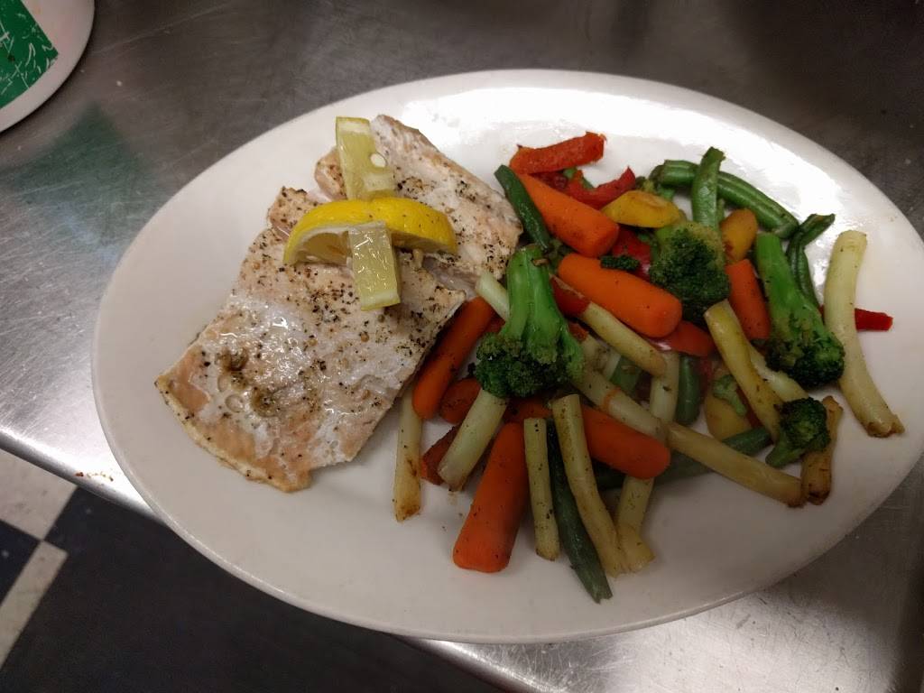 Gala-T-Inn | restaurant | 65108 Red Arrow Hwy, Hartford, MI 49057, USA | 2696214911 OR +1 269-621-4911