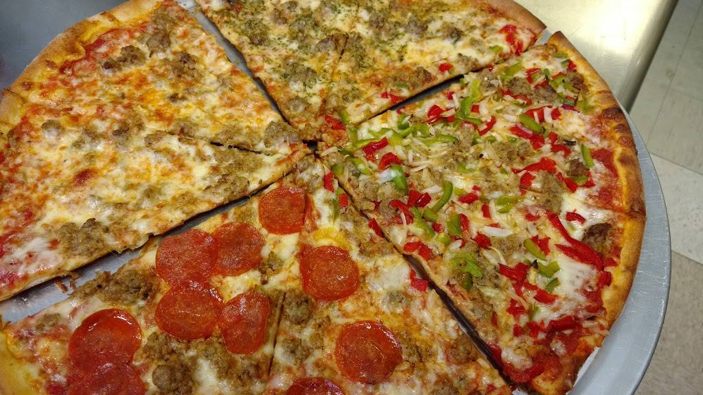 Braccos Pizza | restaurant | 7596A Beth Bath Pike, Bath, PA 18014, USA | 4842813625 OR +1 484-281-3625