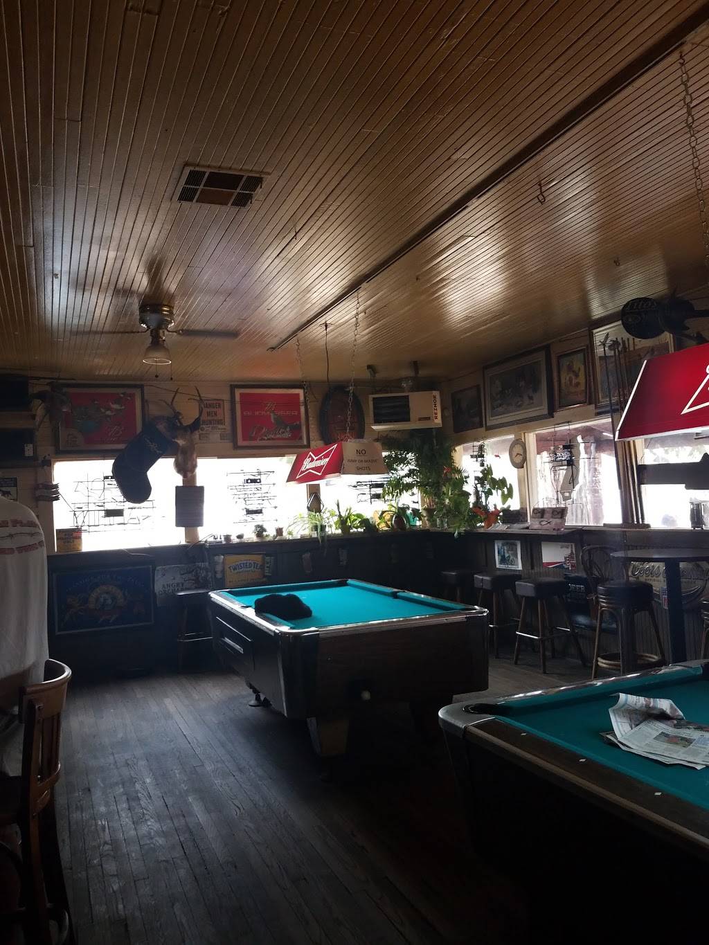 Buckhorn Saloon & Restaurant | restaurant | 32992 Rd 222, North Fork, CA 93643, USA | 5598778700 OR +1 559-877-8700