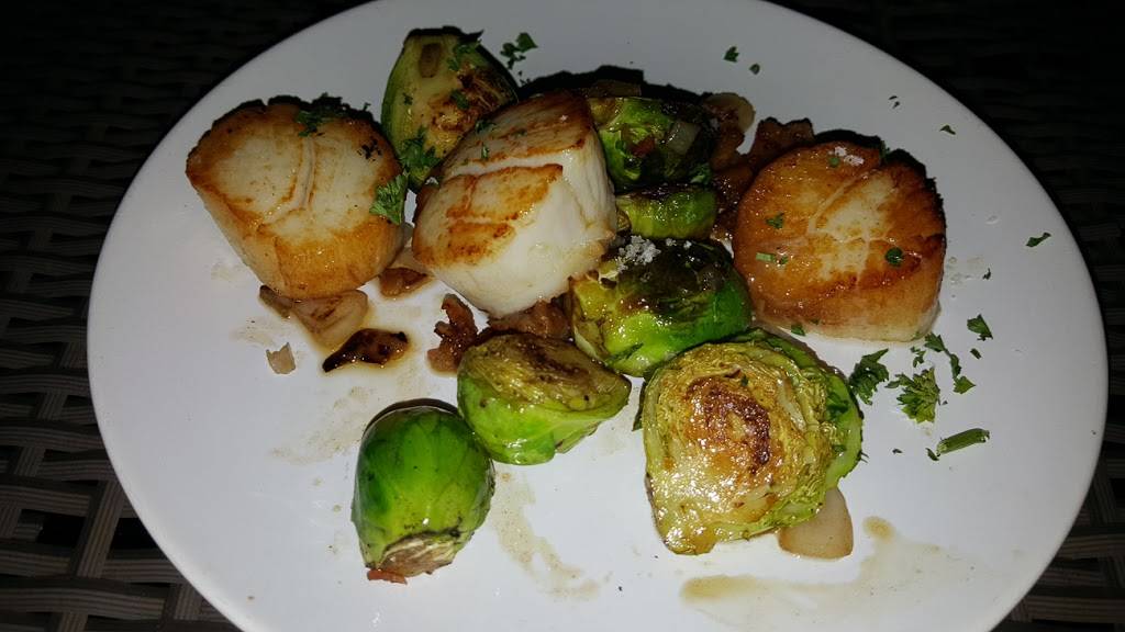 The Queens Head | restaurant | 2501 Central Ave, St. Petersburg, FL 33713, USA | 7274988584 OR +1 727-498-8584