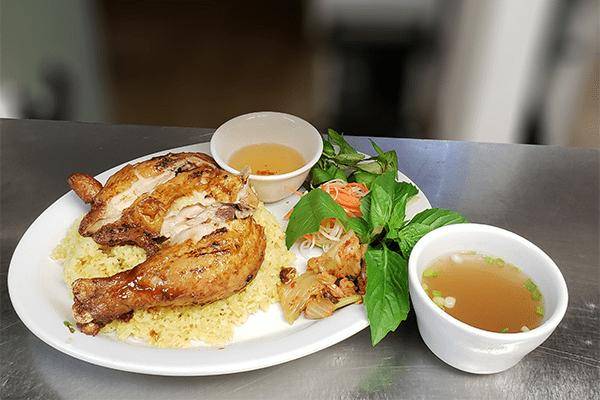 La Cà Bar | restaurant | 606 S Junett St, Tacoma, WA 98405, USA | 2532675540 OR +1 253-267-5540