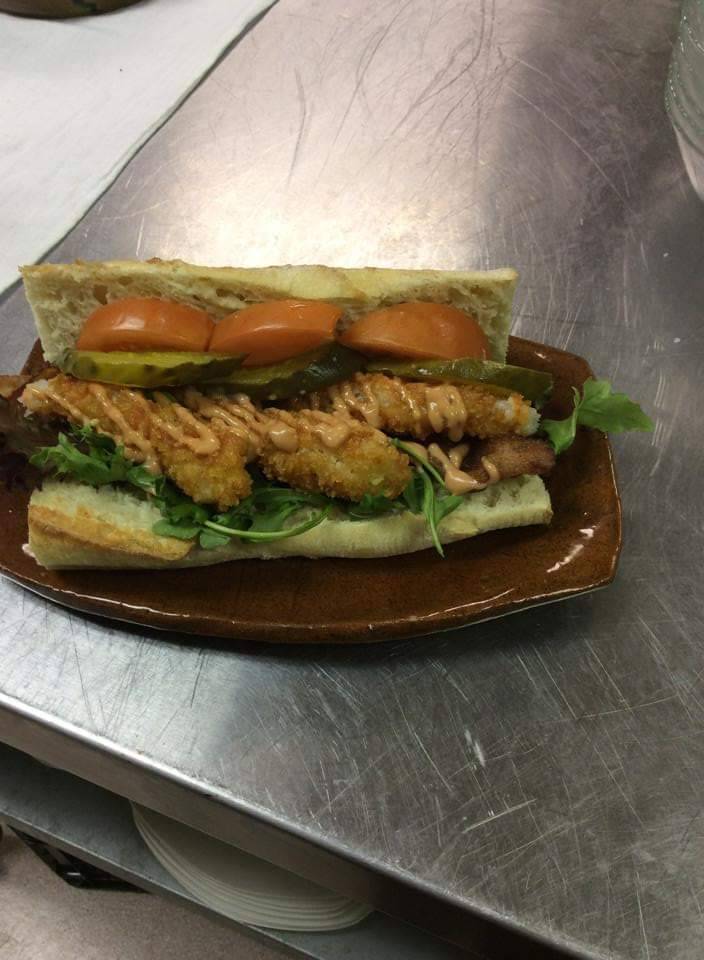 Simple Table | restaurant | 617 7th St, Fort Madison, IA 52627, USA | 3193728824 OR +1 319-372-8824