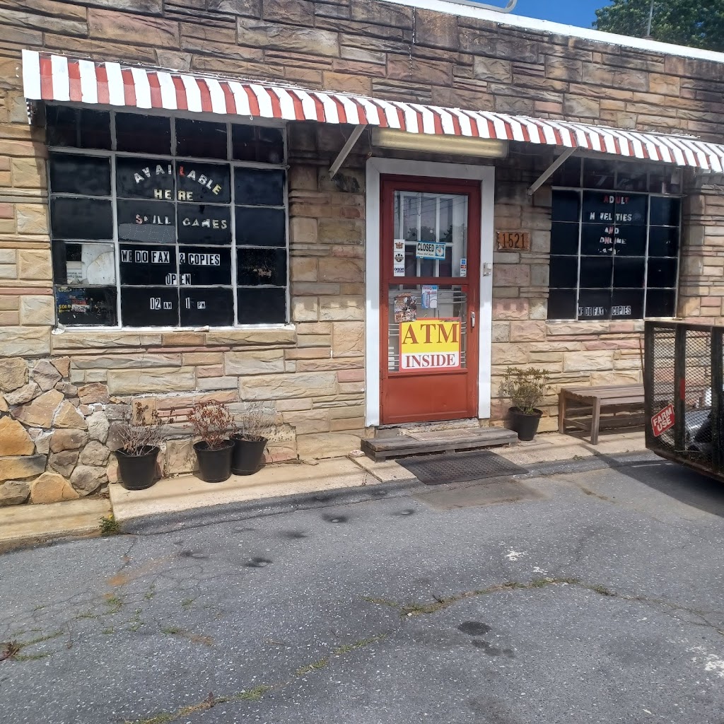 The B&E Market, One stop sin shop | restaurant | 1521 N Delphine Ave, Waynesboro, VA 22980, USA | 2293554208 OR +1 229-355-4208