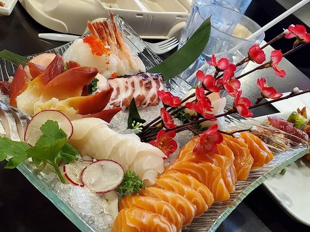 Sushi Torii | restaurant | 126 Wellington St W, Aurora, ON L4G 2N9, Canada | 9057131368 OR +1 905-713-1368