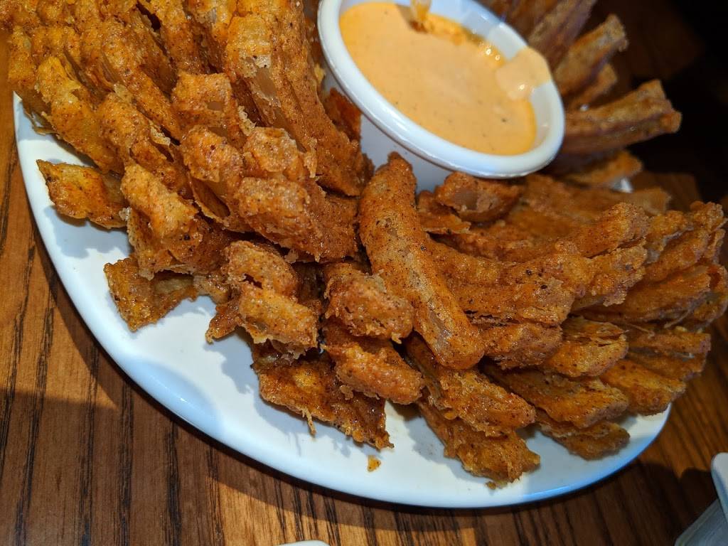Outback Steakhouse | restaurant | 2560 Miamisburg Centerville Rd, Dayton, OH 45459, USA | 9374346522 OR +1 937-434-6522