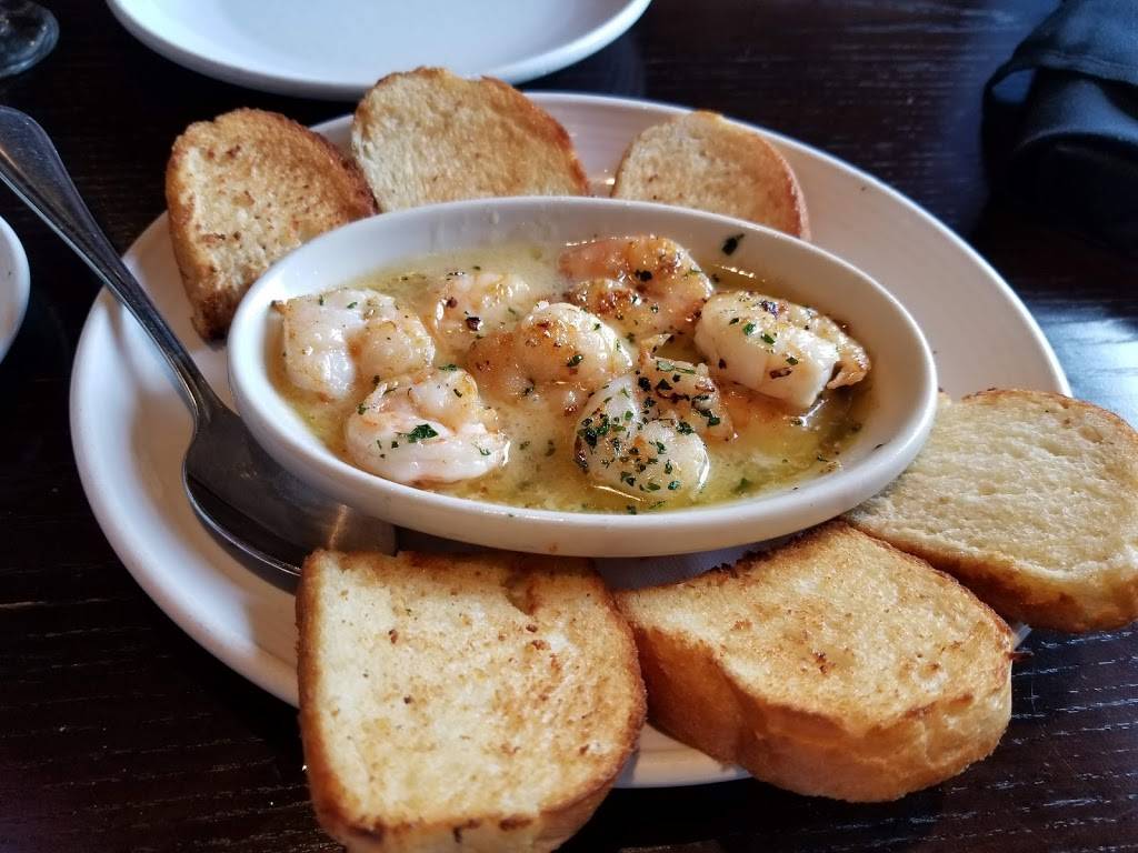 Carrabbas Italian Grill | restaurant | 43455 W Oaks Dr, Novi, MI 48377, USA | 2487350400 OR +1 248-735-0400