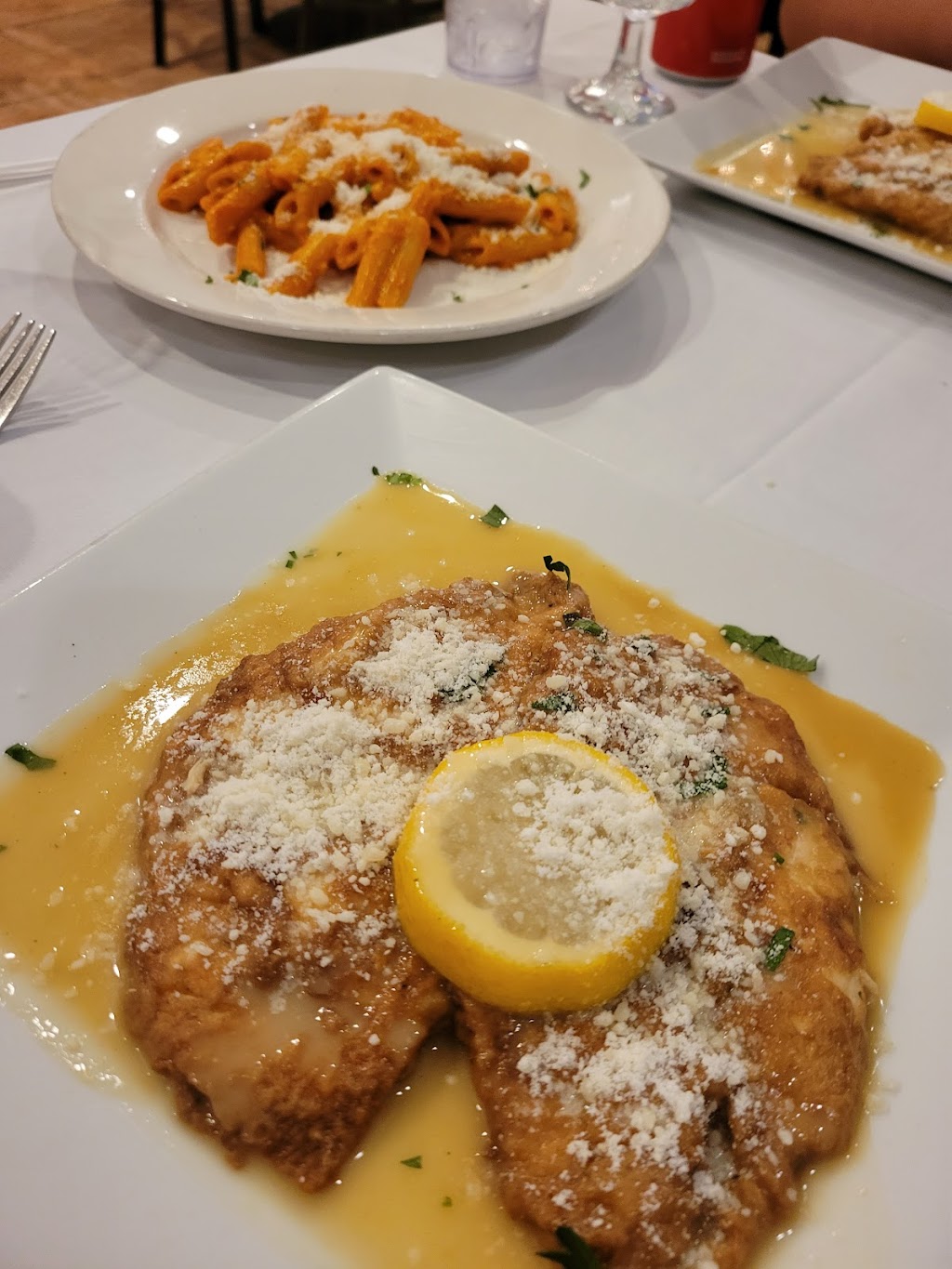 Fabio’s | restaurant | 635 Meeker Ave, Brooklyn, NY 11222, USA | 7183897500 OR +1 718-389-7500