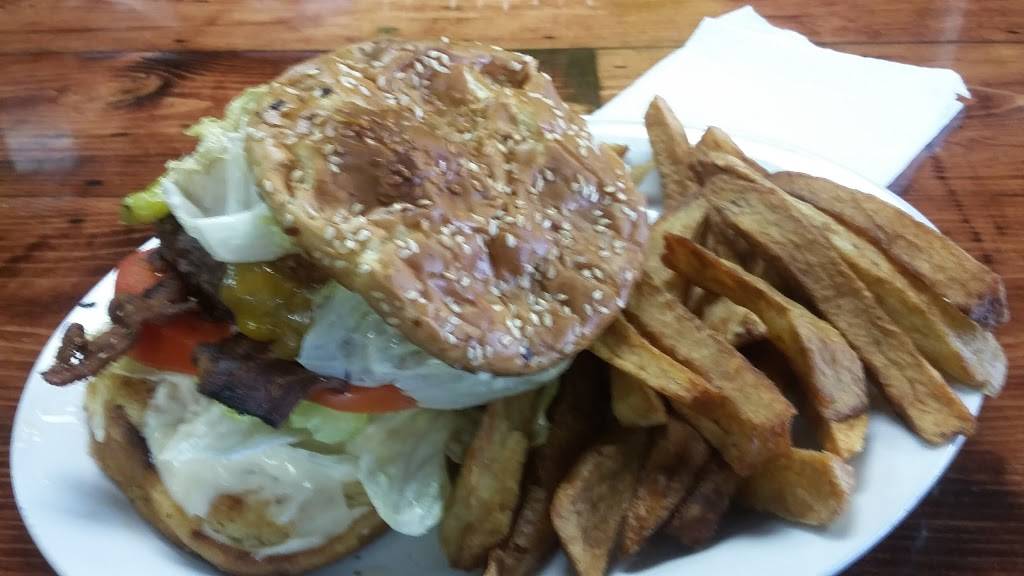 Wynns Seafood and Barbecue | restaurant | 1569 Tara Hills Dr, Pinole, CA 94564, USA | 5102835286 OR +1 510-283-5286