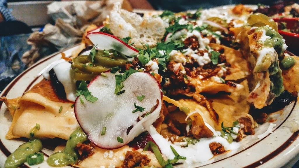 Los Chingones Mexican DTC | restaurant | 4959 S Newport St, Denver, CO 80237, USA | 3035674258 OR +1 303-567-4258