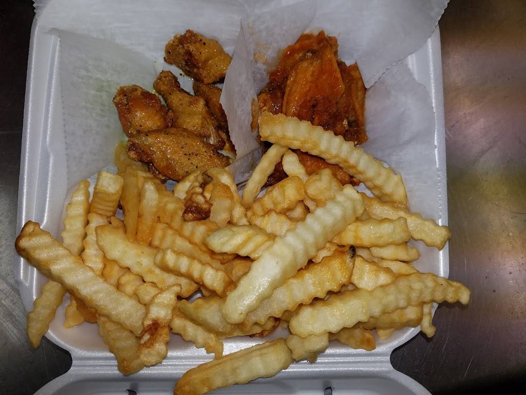 I LUV WINGS | restaurant | 830 McDonough Blvd SE, Atlanta, GA 30315, USA | 4704284850 OR +1 470-428-4850