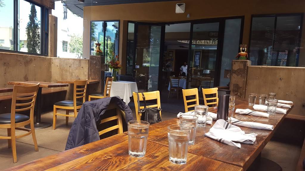 Khana Peena | restaurant | 1417, 5316 College Ave, Oakland, CA 94618, USA | 5106582300 OR +1 510-658-2300