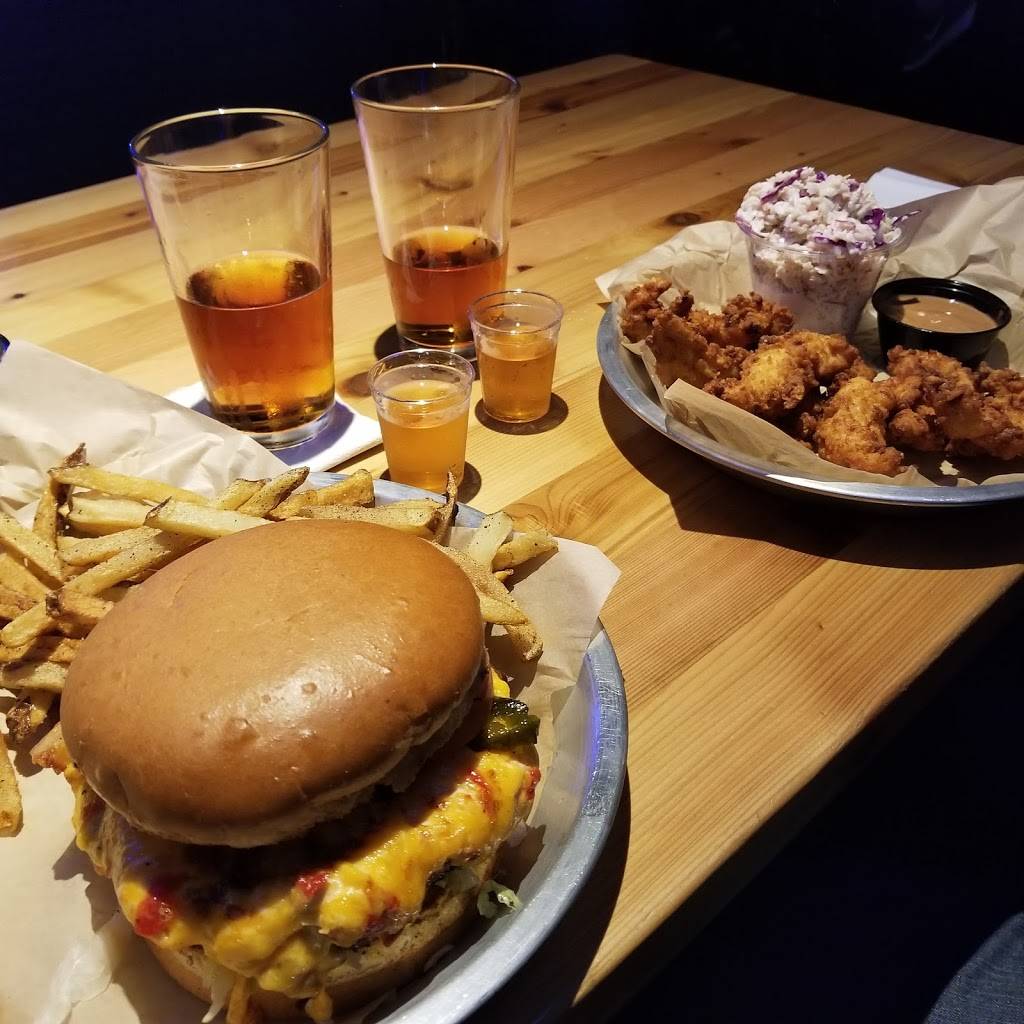 RiffRaff Bar and Grill | restaurant | 242 W Wade Hampton Blvd C, Greer, SC 29650, USA | 8646554342 OR +1 864-655-4342