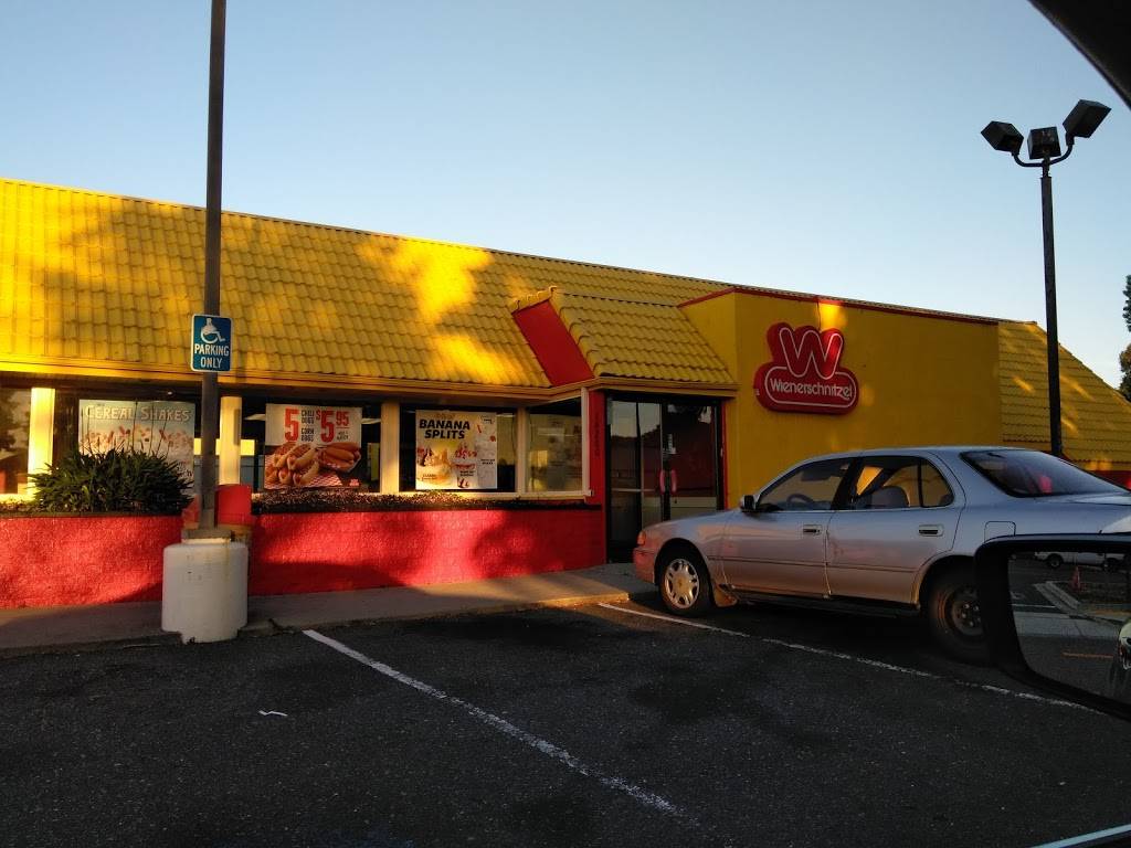 Wienerschnitzel | restaurant | 14260 San Pablo Ave, San Pablo, CA 94806, USA | 5106209460 OR +1 510-620-9460