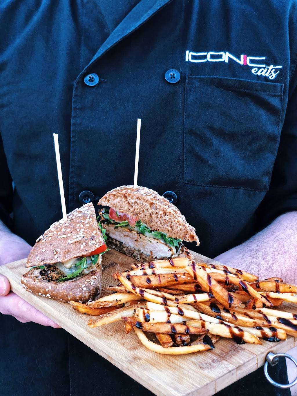 ICONIC Eats | restaurant | 23460 Cinema Dr, Valencia, CA 91355, USA | 6614819404 OR +1 661-481-9404